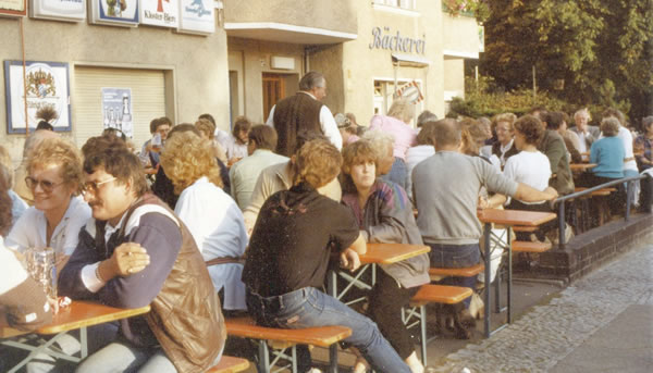 Berlin-Lichterfelde: Oktoberfest im Grabsch Getränkemarkt
